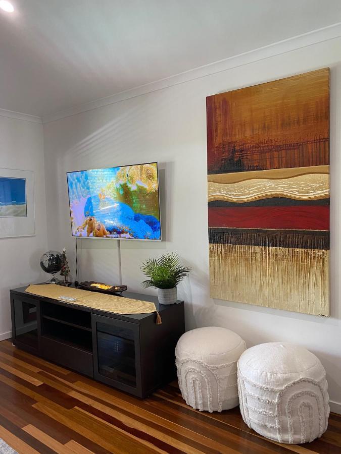 Luxury Top Floor Sunset Villa Noosaville Exterior foto